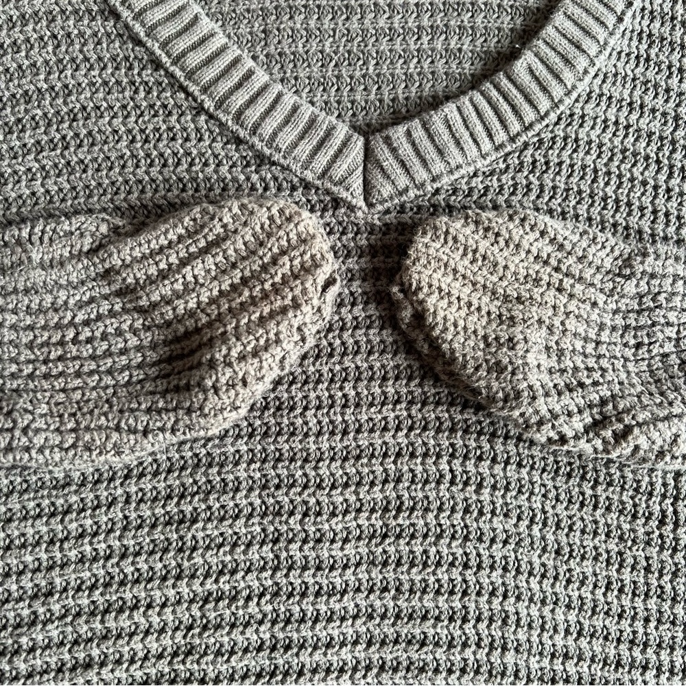 GUC Free People Moonshine V Oversized Cold Shoulder Sweater | Sz M | Olive Green - Picture 5 of 8